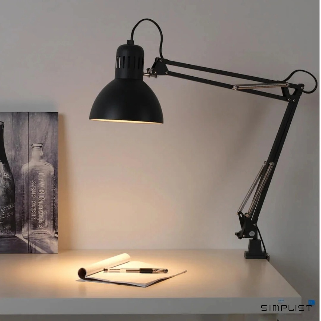 simplist (55) The Articulator Desk Lamp